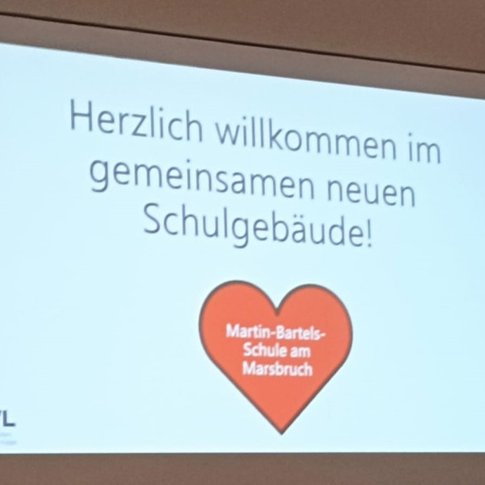 None (vergrößerte Bildansicht wird geöffnet)