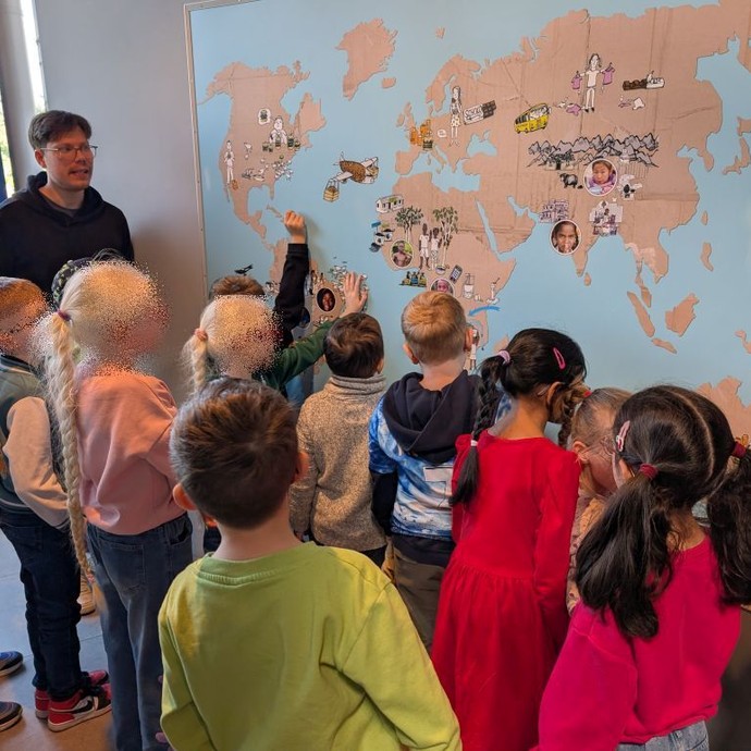 None (vergrößerte Bildansicht wird geöffnet)