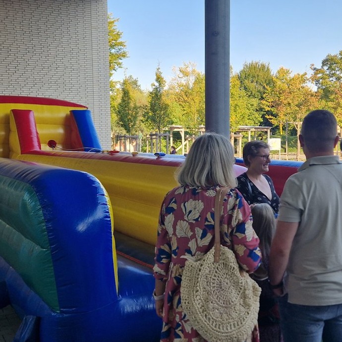 Bungee Run (vergrößerte Bildansicht wird geöffnet)