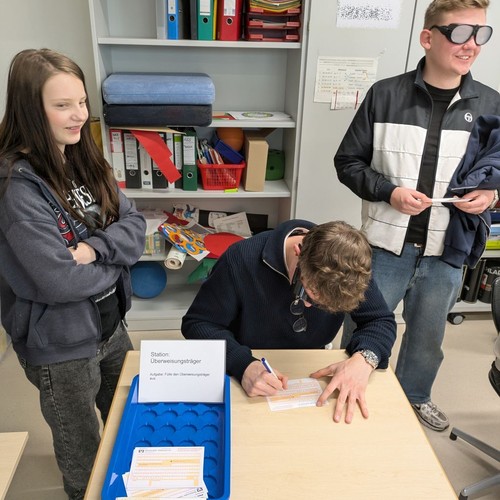 Foto Station Überweisungsträger