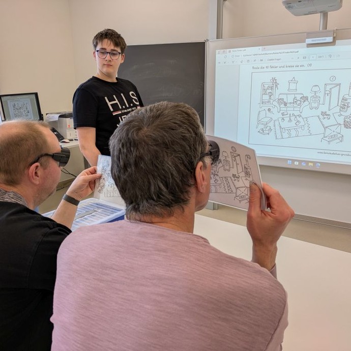 None (vergrößerte Bildansicht wird geöffnet)