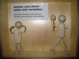 Holzfigur "Lehrer - Schüler"