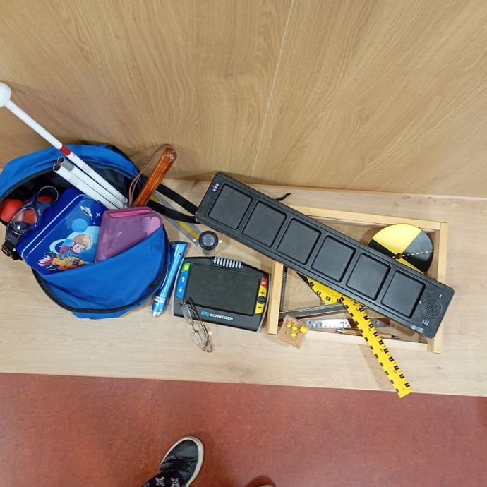 None (vergrößerte Bildansicht wird geöffnet)